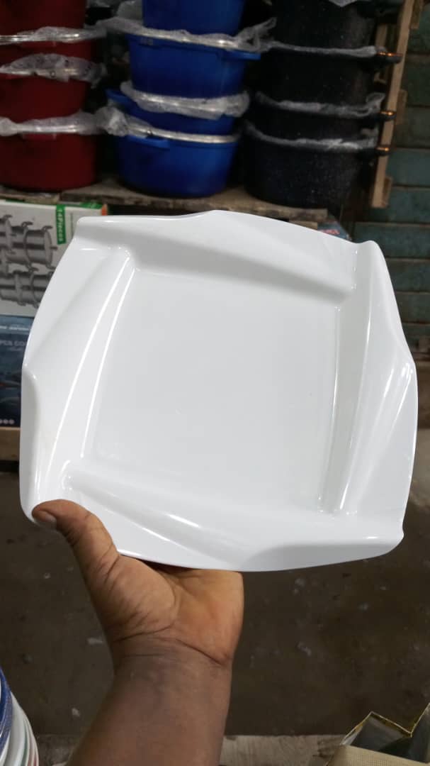 White square portion plate